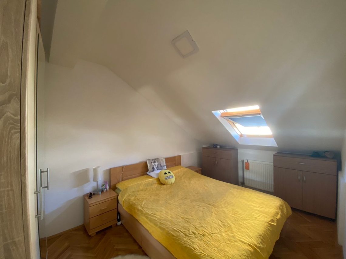 *SNIZENO*Trosoban namesten duplex-TRI SPAVACE SOBE