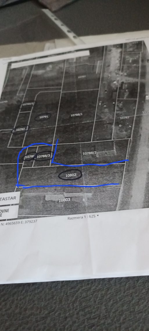 Plac u Bogatiću na prodaju