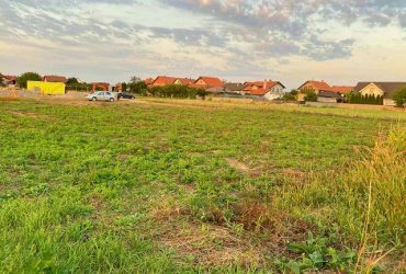 Prodajem plac u Loznici