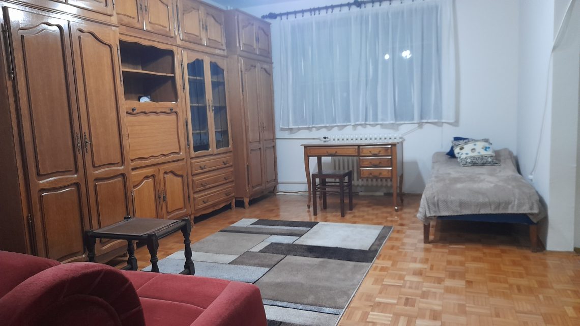 Izdaje se stan na Trkalištu