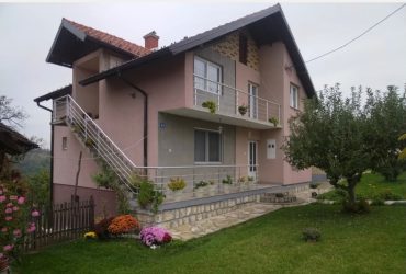 Seosko domaćinstvo – Korenita