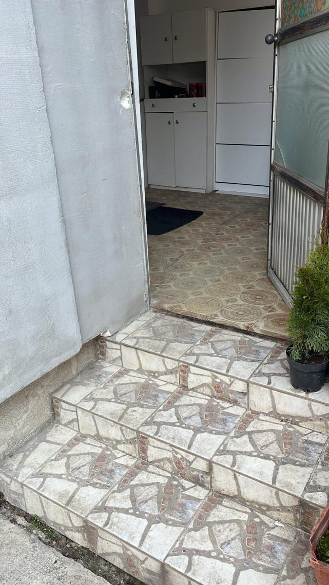 Na prodaju kuća u Šapcu – naselje Trijangla