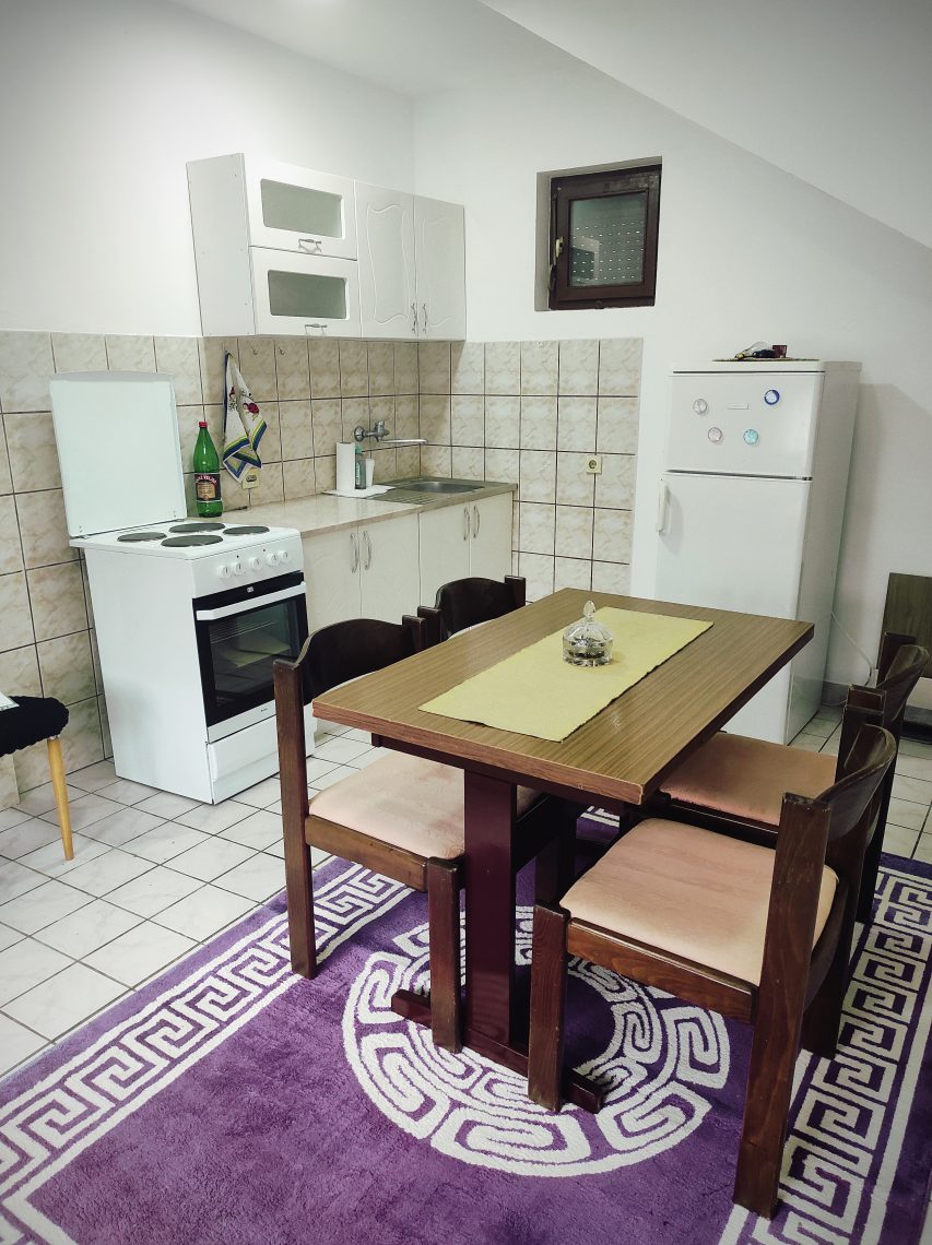 Izdajem stan u Šapcu