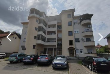 Na prodaju jednoiposoban stan u Loznici