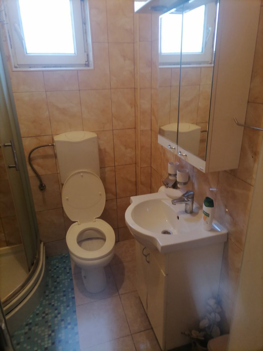 Izdajem garsonjeru u Loznici