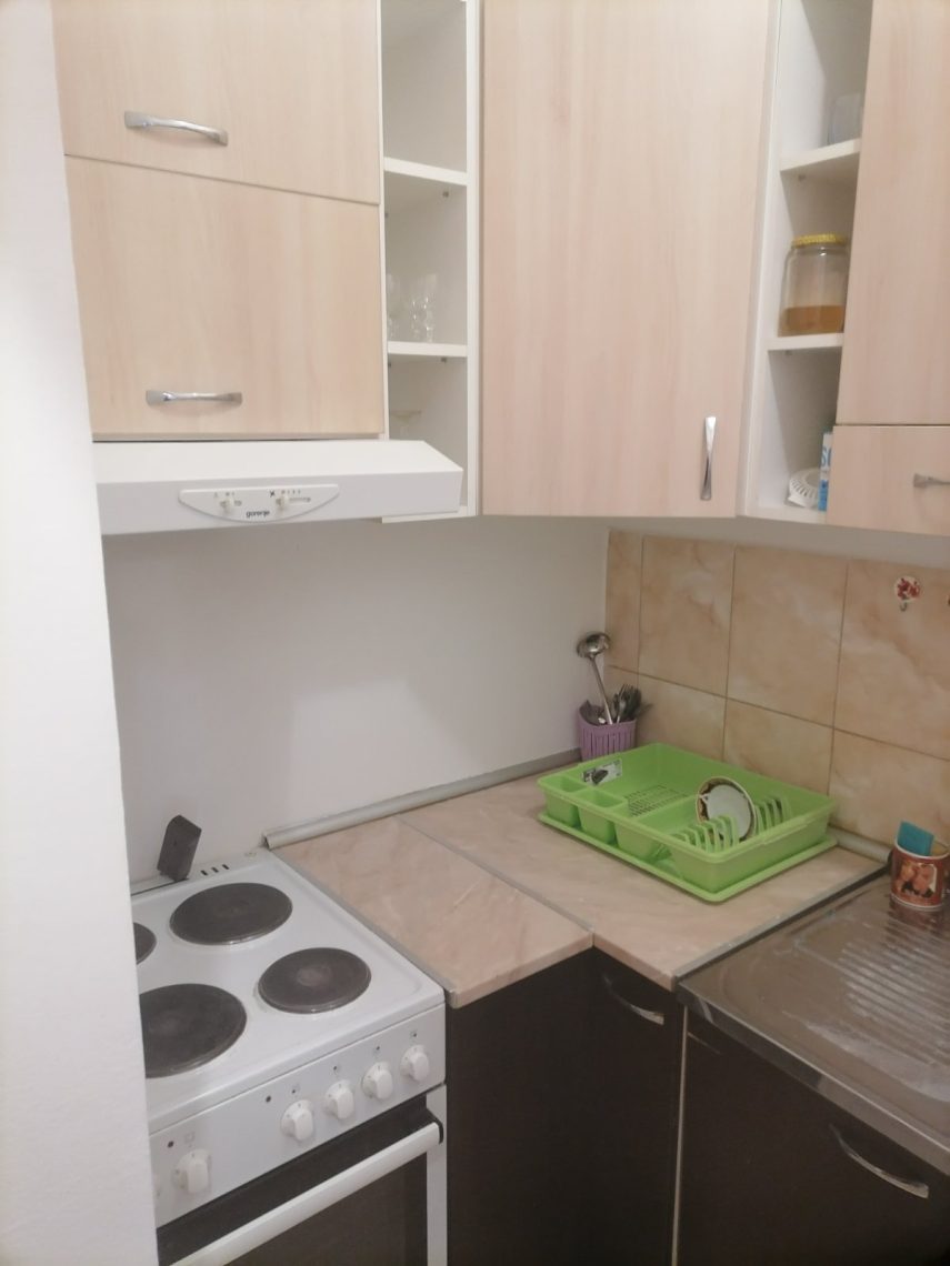 Izdajem garsonjeru u Loznici