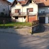 Prodajem kucu 100 metara od valjevskog puta kod Jovan Cvijic skole