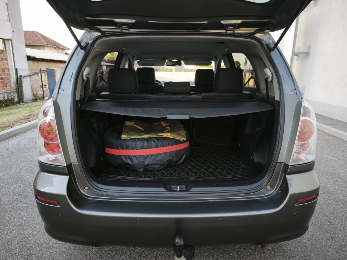 Toyota Corolla Verso 1.8 VVT-i – 7 sedišta – bez ulaganja