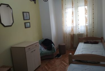 Izdajem stan Zvezdara 35m2