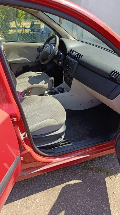 PRODAJEM FIAT STILO 1.9 JTD 2004 g. BLAGO HAVARISAN – slika 3