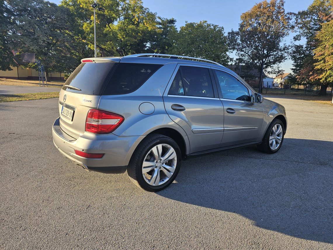 Mercedes ML300 W164 4×4 4Matic